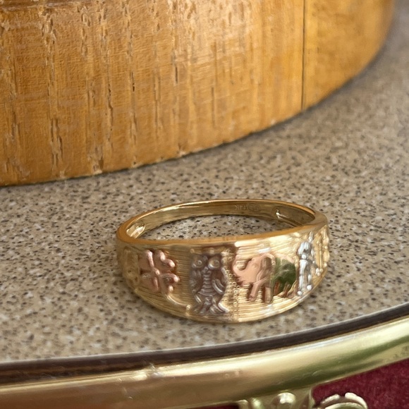 14k Solid Yellow Gold Elephant Ring sz 5 6 7 8 9 - Picture 4 of 14